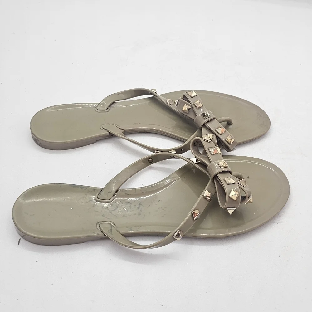 Valentino Garavani Rockstud PVC Jelly Thong Sandal Size 41 (US 10.5–11)